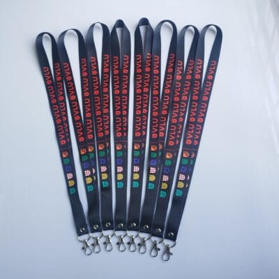 Xưởng in dây đeo sinh viên